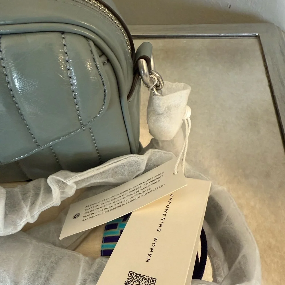 NWT Tory Burch 135751 Small Kira Patent Camera Bag in Light Arctic MSRP $498